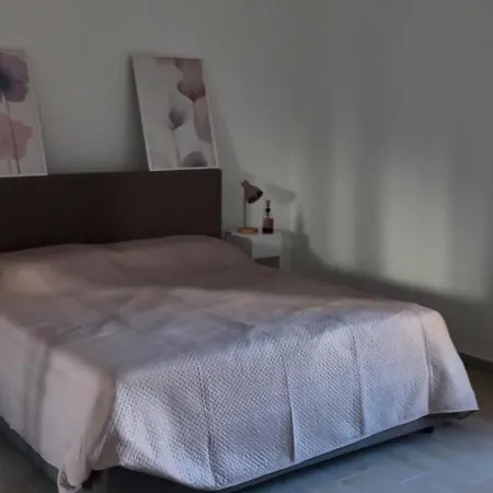 Casa Gral דירה